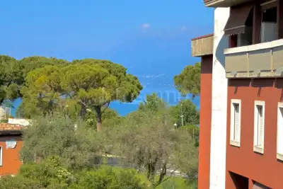 Casa in vendita, Lungolago Cesare Battisti, Desenzano del Garda