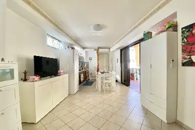 Casa in vendita, Via Zara, Giardini-Naxos