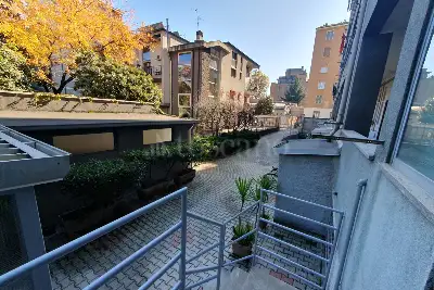 Casa in vendita, via Bellarmino, Milano