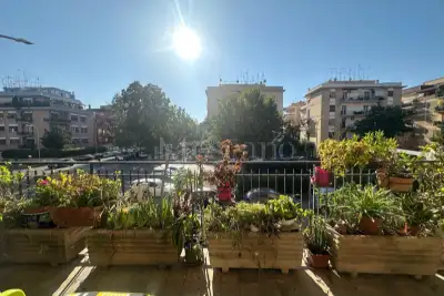 Casa in vendita, Viale Tito Labieno, Roma