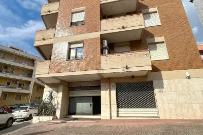 Negozio in vendita, Via Luigi Canepa, Sassari