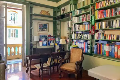 Casa in vendita, Via Santa Lucia, Napoli