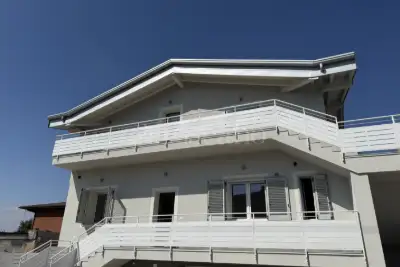 Casa in vendita, Via Nella Berther, Brescia