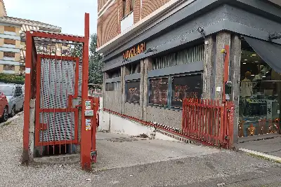 Box in vendita, Via Ugo Ojetti, Roma