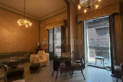 Palazzo in vendita, Via Marchese di Sangiuliano, Acireale
