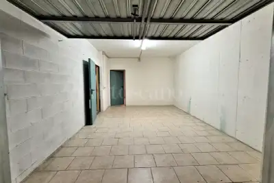 Casa in vendita, Via Castelletto, Pozzolengo