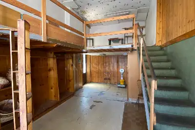 Negozio in vendita, Via Antonietta Castagna, Viggiù