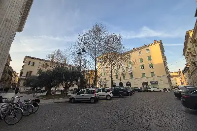 Negozio in affitto, Via Pietro Frattini, Verona