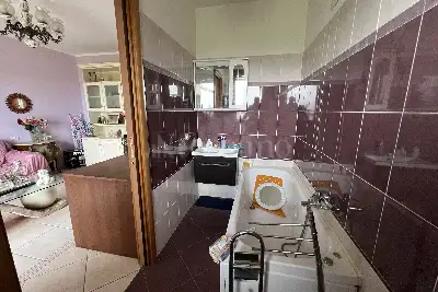 Casa in vendita, Via Giacomo Peroni, Roma