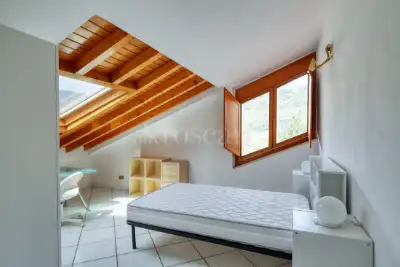 Casa in vendita, Via Fratelli Bertolla, Porto Ceresio
