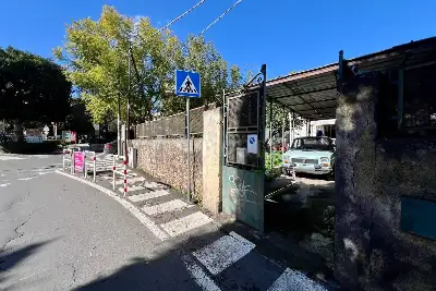 Casa Indipendente in vendita, Piazza Vittorio Veneto, Sant'Agata li Battiati