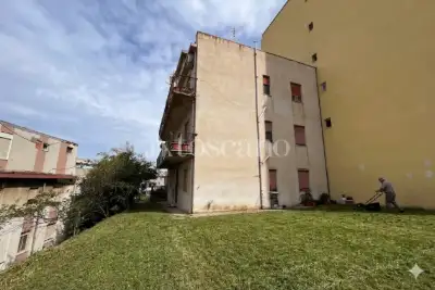 Palazzo in vendita, Via Schiavone Mati, Reggio di Calabria