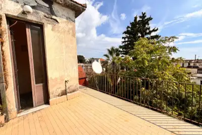 Casa Indipendente in vendita, Via Roma, Zafferana Etnea