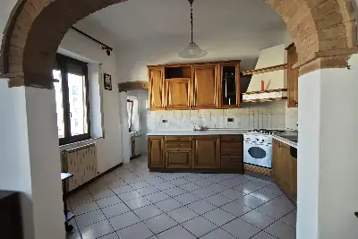 Casa in vendita, Viale  Cavour , Siena