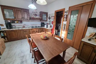 Villa Bifamiliare in vendita, Via Pedavena, Roma