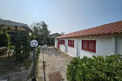 Villa in vendita, Via Aurelia, Santa Marinella