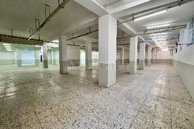 Magazzino in affitto, Viale Vittorio Veneto, Catania