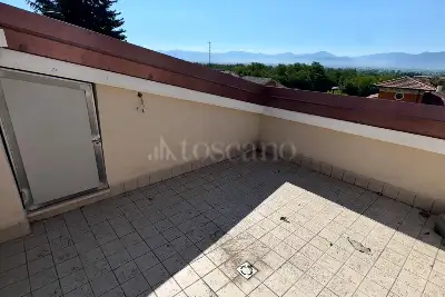 Villino a Schiera in vendita, Via dei Tulipani, Avezzano