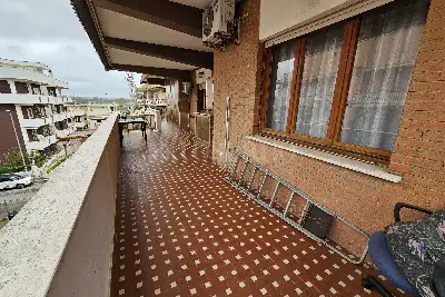 Casa in vendita, Via Gran Bretagna, Pomezia