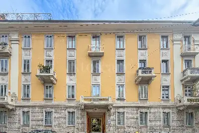 Casa in vendita, Via Giulio Uberti, Milano