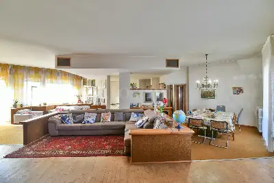 Casa Indipendente in vendita, Via Dante Alighieri, Rovello Porro