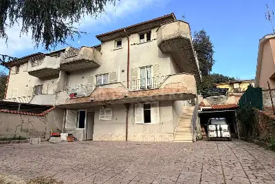 Palazzo in vendita, Via del Casale delle Pantanelle, Roma
