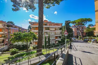 Casa in vendita, Via Giannetto Valli, Roma