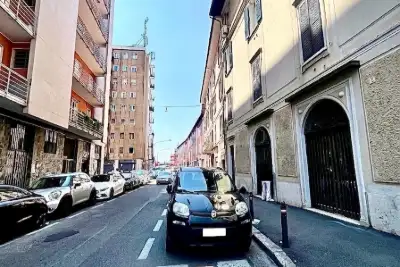 Casa in vendita, Via Fratelli Folonari, Brescia