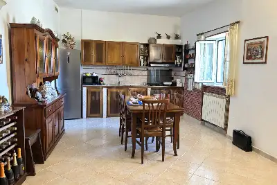 Casa in vendita, Via Massa Fiscaglia, Roma