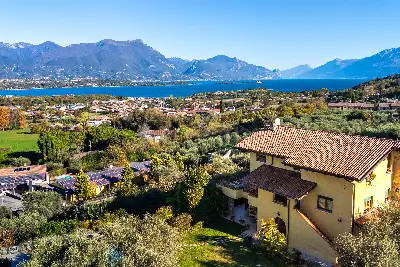 Villa in vendita, Viale Rimembranza, Manerba del Garda