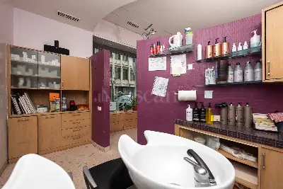 Attività Commerciale in vendita, Via Arezzo, Roma