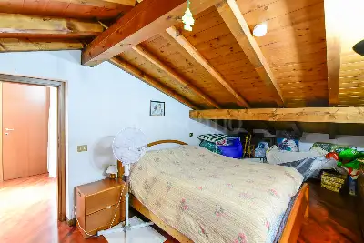 Villa in vendita, Via Volontari della Libertà, Erba