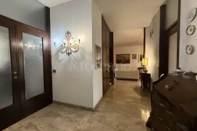 Casa in vendita, Via Tommaso Gulli, Milano