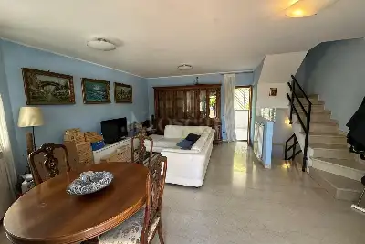 Villa in vendita, via Alessandro Santini,, Roma