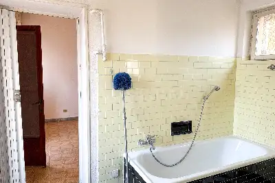 Casa Indipendente in vendita, Via Carlo Alberto, Moniga del Garda