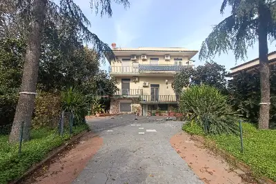 Casa in vendita, Via Macerata, San Giovanni la Punta