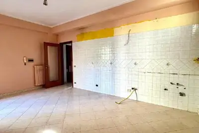Casa in vendita, Via Francesco Tedesco, Avellino