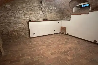 Casa Indipendente in vendita, Via Umberto I, Cremolino