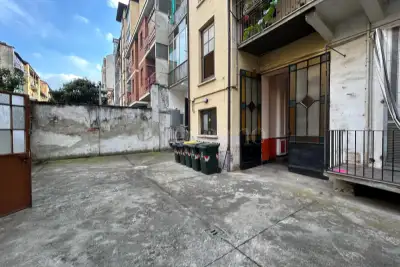 Box in vendita, Corso Racconigi, Torino