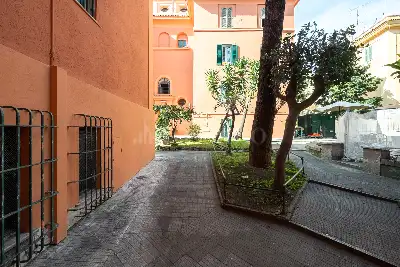 Casa in vendita, Via Adalberto, Roma