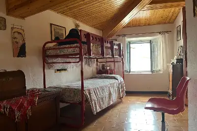 Casa Indipendente in vendita, Località Curcelle, Vernio