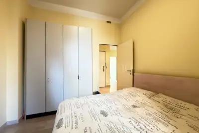 Casa in vendita, Via Santa Sofia, Milano