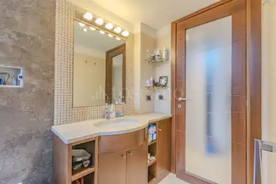 Casa in vendita, Via Roberto Alessandri, Roma