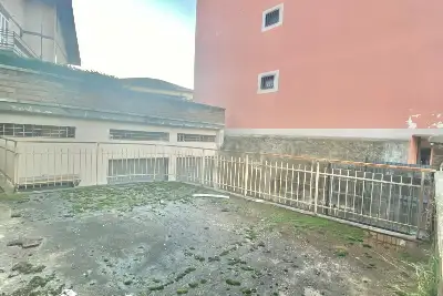 Negozio in affitto, Via Francesco Scandone, Atripalda, Atripalda