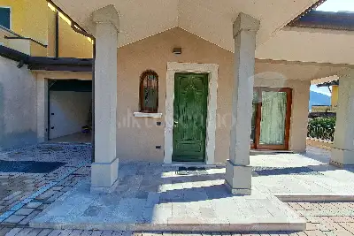 Villa in vendita, Via Adige, Villa Carcina, Villa Carcina