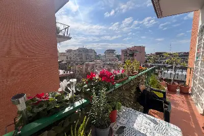 Casa in vendita, Via dei Carraresi, Roma