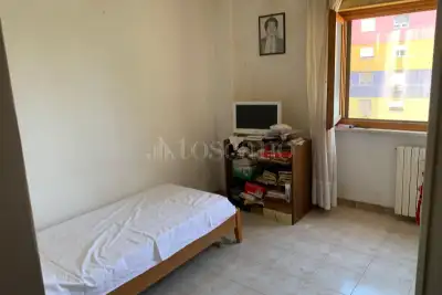 Casa in vendita, Piazzale Aldo Moro, Pomezia