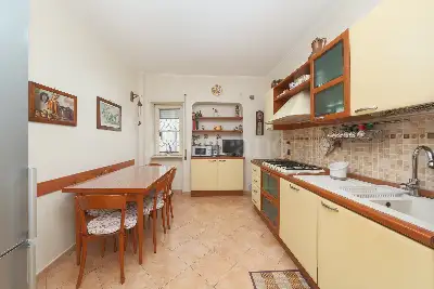 Casa in vendita, Via Silvano, Roma