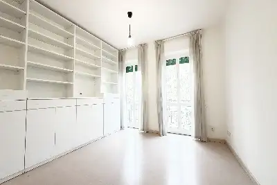 Casa in affitto, Via Valtellina, Milano