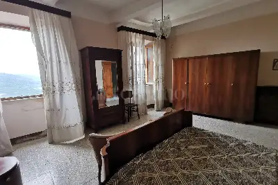 Casa in vendita, Via Roma, Chiusdino